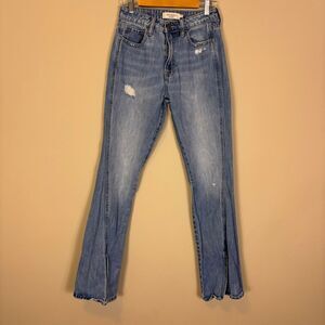 Hidden High Rise Slit Bottom Wide Leg Jeans‎ Women's 24